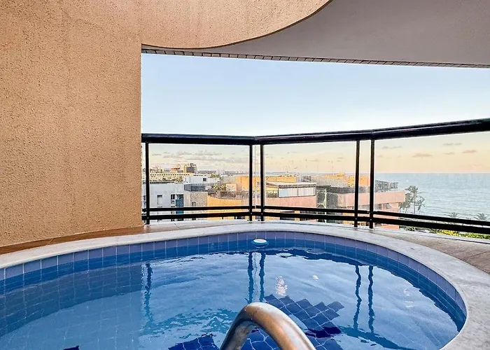 Cobertura Com Dois Quartos - Piscina Privativa- Beira Mar