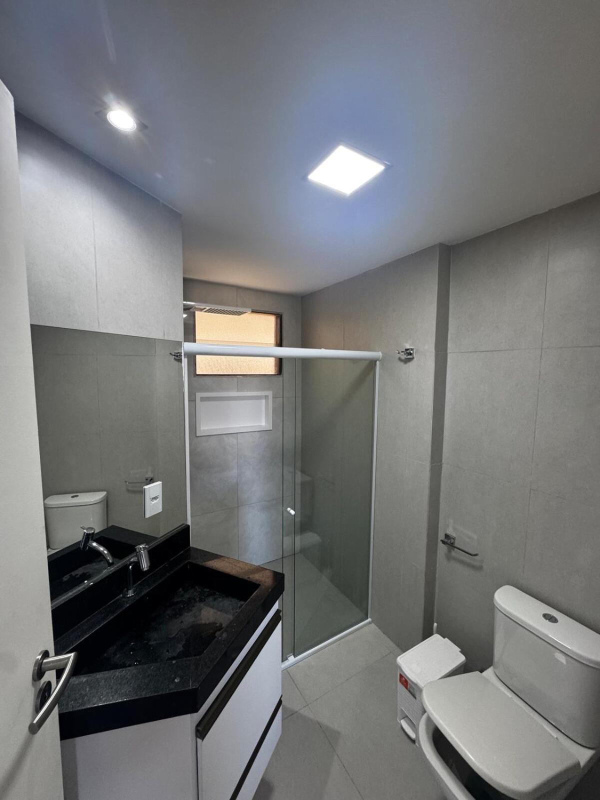 Apartamento Cobertura Com Dois Quartos - Piscina Privativa- Beira Mar *