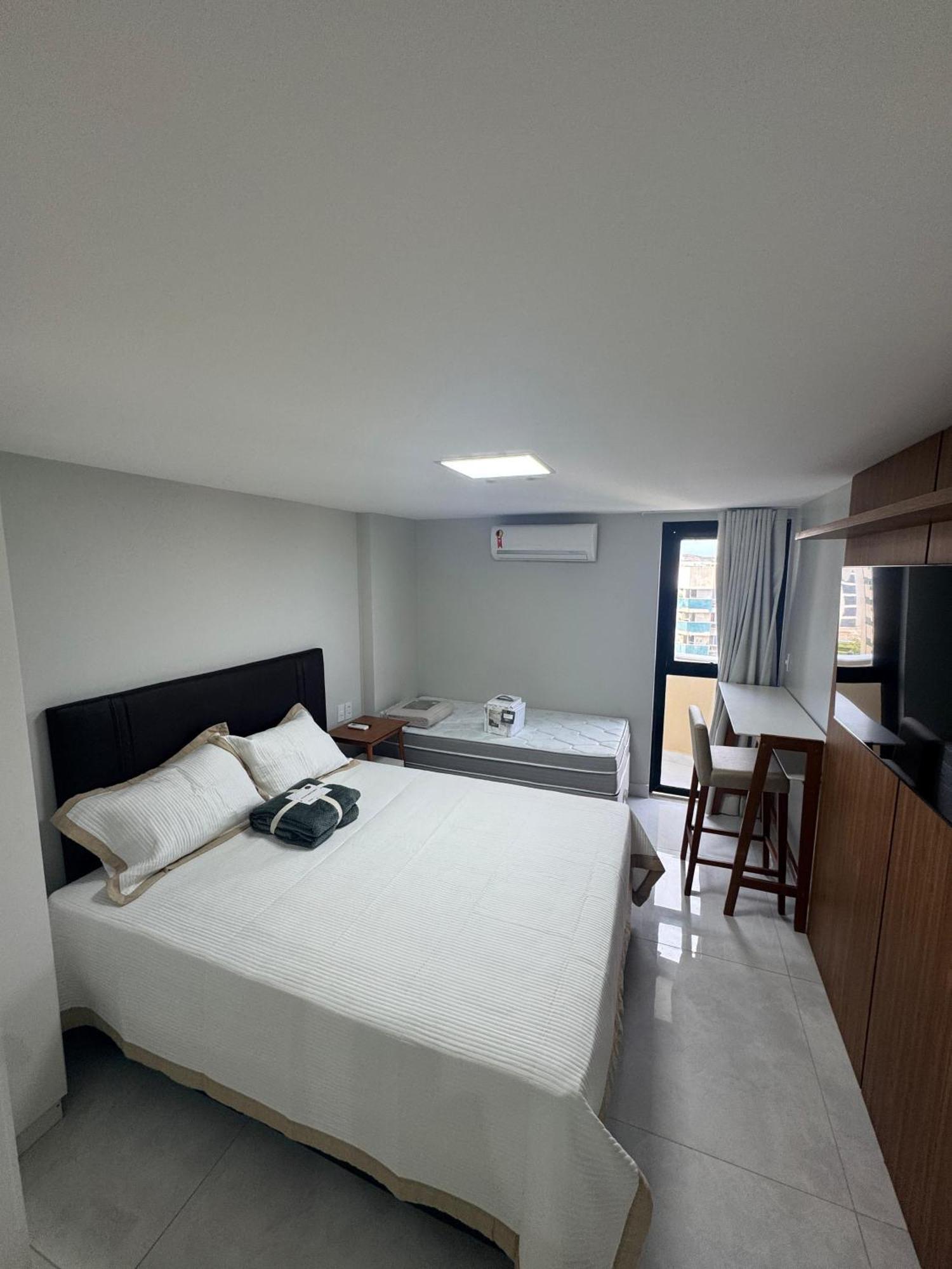 Cobertura Com Dois Quartos - Piscina Privativa- Beira Mar Maceió