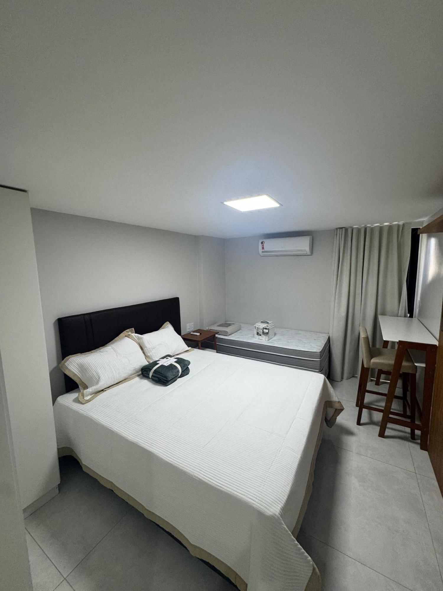 Cobertura Com Dois Quartos - Piscina Privativa- Beira Mar Maceió